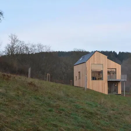 Moderner Holzhausneubau In Der Eifel * Schutz