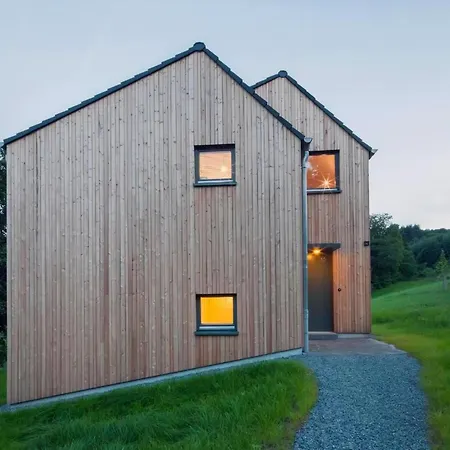 Moderner Holzhausneubau In Der Eifel Holiday home *