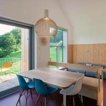Moderner Holzhausneubau In Der Eifel Vakantiehuis *